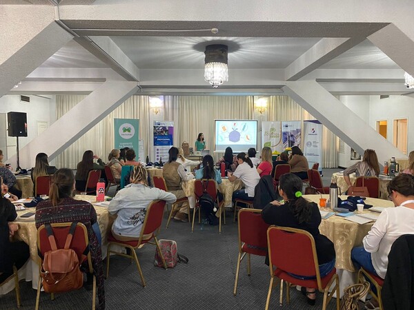 Proyecto Eco Posadas: 30 mujeres aplicarán prácticas sustentables en establecimientos turísticos - Unicanal