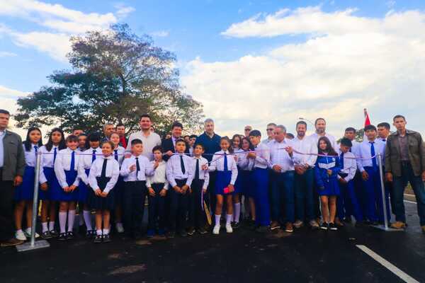 Presidente celebra cifras históricas de inversión en infraestructura vial y aboga por continuidad - .::Agencia IP::.
