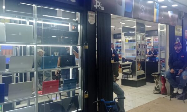 Estafan a turista brasileña en CDE