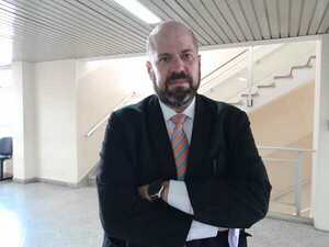Hoy inicia el juicio a dos acusados por supuesto pago irregular de indemnizaciones por la construcción de la línea de 500 kv