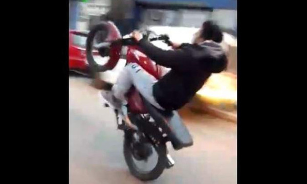 Areguá: Joven de 18 años motociclista fallece tras hacer “willy” mortal - OviedoPress