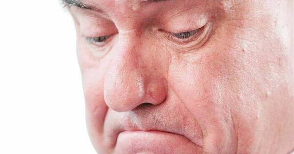 La Nación / Repudian publicación falsa de Efraín: “tu caradurez es impresionante”