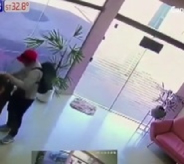Violento robo a peluquería - Paraguay.com