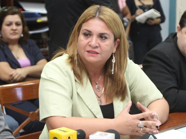 Carolina Aranda dice que el PLRA inicia ahora una nueva conducción | 1000 Noticias
