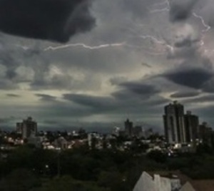 Alerta sobre tormentas eléctricas para varios puntos del país - Paraguay.com