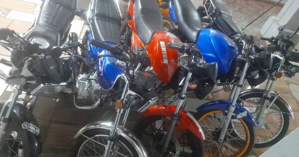La Nación / Robo diario de motos: ayer llevaron tres durante asalto a mano armada en el Este