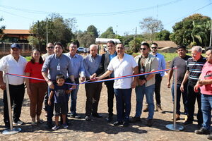 En Juan León Mallorquín, Itaipu Binacional habilitó sistemas de agua potable y calles revitalizadas