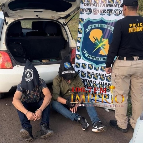 Antinarcóticos detiene a dos hombres transportando paquetes de cocaína - Radio Imperio 106.7 FM