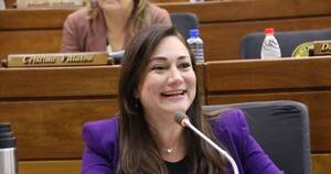 La Nación / “La educación no puede basarse en donaciones condicionadas”, afirma la diputada