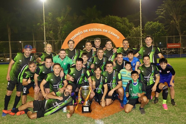 Surgen los campeones del Torneo de futbol del Deportivo Sajonia - La Tribuna