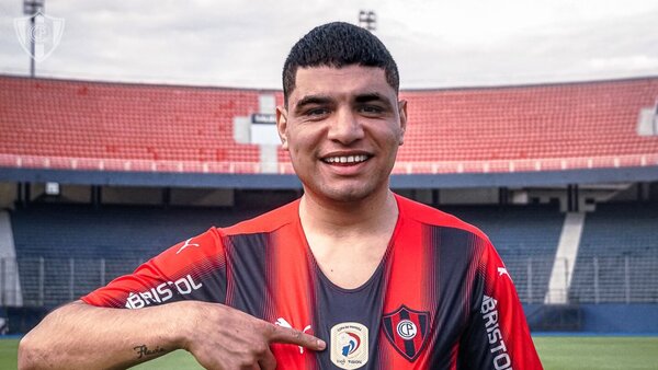 Claudio Aquino, en la cuerda floja: es inminente su salida de Cerro Porteño