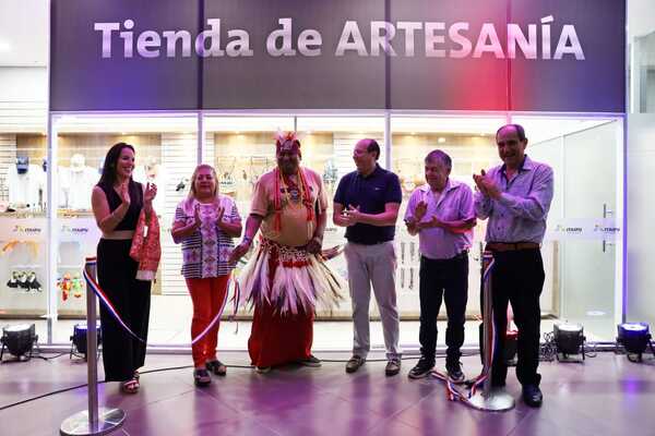 Habilitan renovada tienda de artesanos en Centro de Recepción de Visitas de Itaipú - ADN Digital