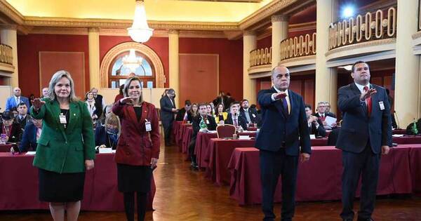 La Nación / Legisladores paraguayos y un fuerte reclamo ante Parlamento del Mercosur