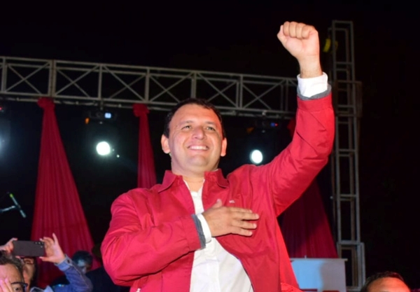 Richard Ramirez hace invitación para ceremonia de asunción al cargo