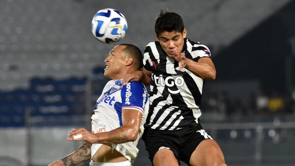 Por el pase a cuartos