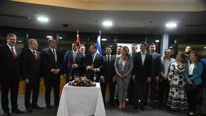Firman declaración para insistir con trasladar Embajada paraguaya a Jerusalén - Oasis FM 94.3