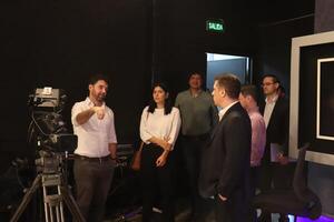 Proceso de transición avanza en Mitic con reunión y visita técnica de próximas autoridades - .::Agencia IP::.