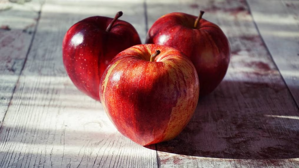 Esta es la fruta que se come de noche para dormir mejor y bajar de peso