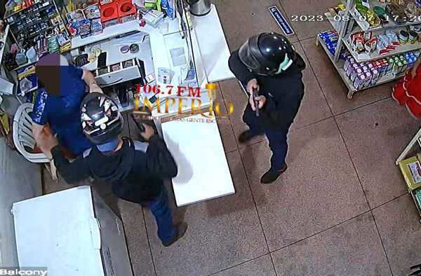 Individuos armados asaltaron conocida chipería situada al costado de la ruta PY05 - Radio Imperio 106.7 FM