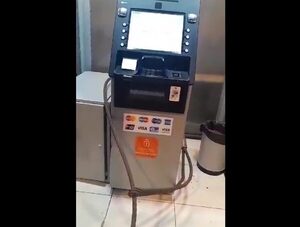 Así funciona el sistema que tiñe los billetes robados de los cajeros automáticos · Radio Monumental 1080 AM