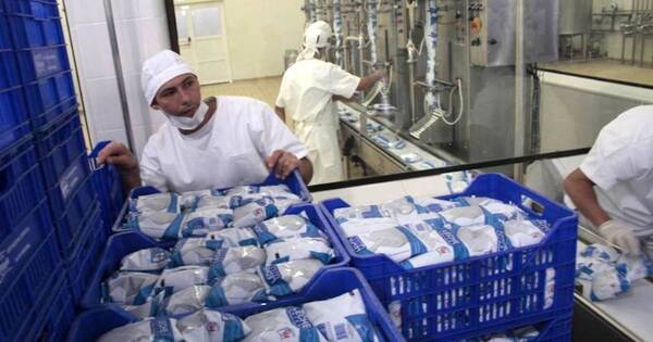 La Nación / Envíos lácteos crecieron 37 % a julio