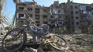 Ucrania mantiene el pulso en el sur, mientras Rusia golpea en el este