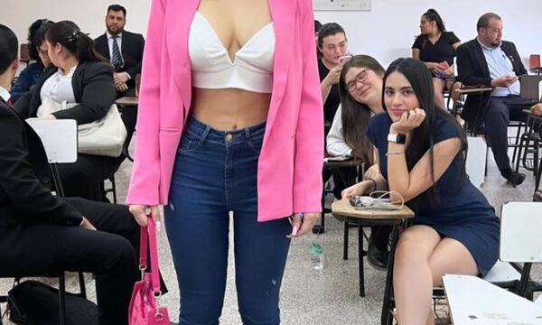 (VIDEO)Laurys Diva defendió su look para la Facu con la Constitución Nacional
