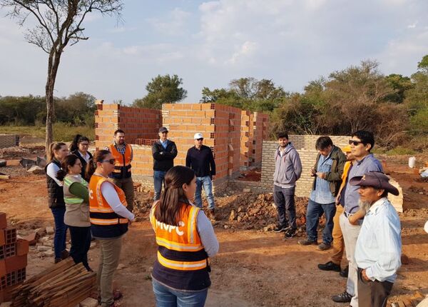 Misión de la CAF verifica el avance de las obras de la Transchaco - .::Agencia IP::.