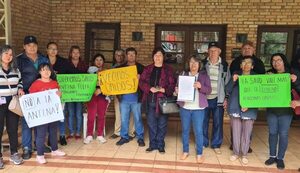 Diario HOY | CDE: vecinos insisten en rechazo a instalación de antena y temen "radiación"