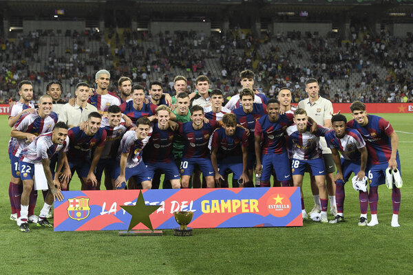 Versus / Barcelona triunfó ante el Tottenham y se alzó con el trofeo Joan Gamper