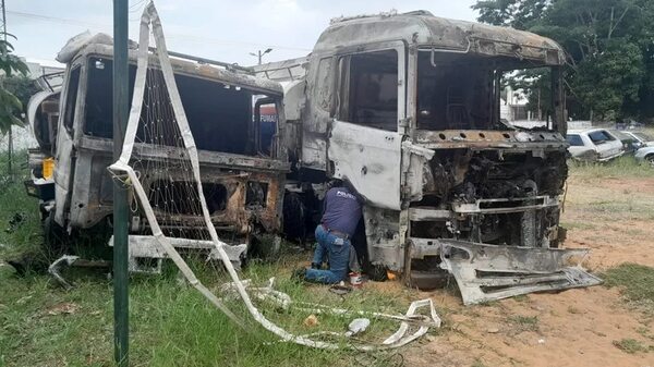 Camión cisterna que explotó tenía más de 8.000 litros de combustible diésel - Nacionales - ABC Color