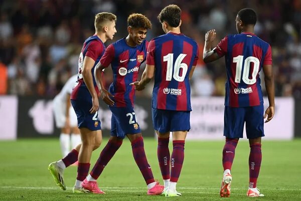 La juventud y el talento derrotan al Tottenham en el exilio de Montjuïc - Fútbol Internacional - ABC Color