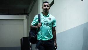 Derlis González concentrará para el duelo copero contra Flamengo