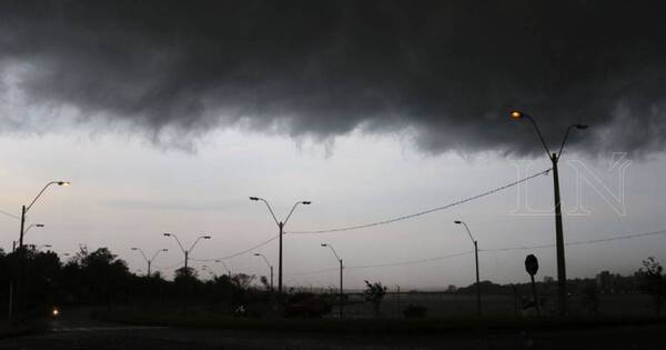 La Nación / Intensas lluvias y granizos en Itapúa ponen en alerta a pobladores