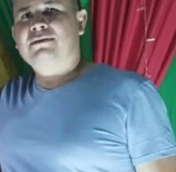 Un violento policía hirió de bala a su hijo en un intento de disparar a su esposa