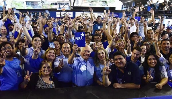 Convención del PLRA fue legítima, asegura Humberto Blasco - Política - ABC Color