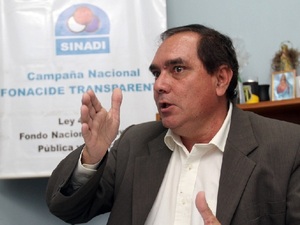 Más de 50 intendentes estarían involucrados en corrupción de Fonacide, dice gremialista docente - La Tribuna