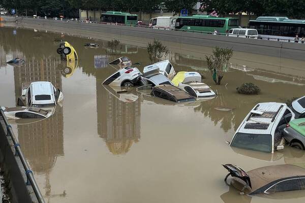 Al menos 62 personas murieron por lluvias torrenciales en China - .::Agencia IP::.