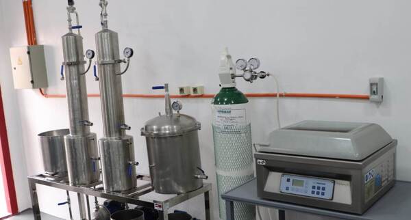 Centro de servicios tecnológicos del sector alimento funcionará en la Facultad de Ciencias Químicas