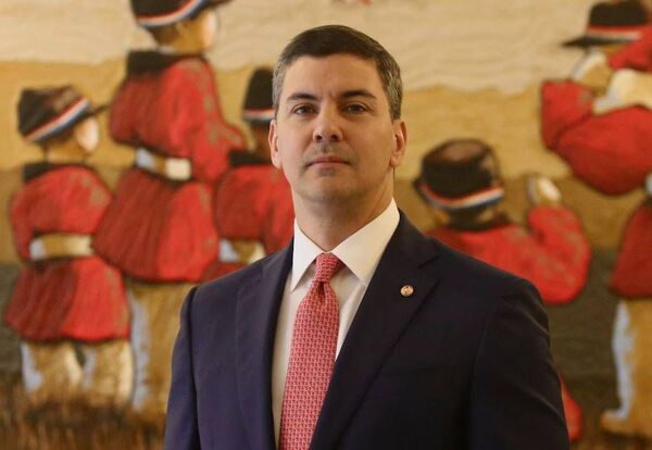 Santiago Peña confirma siete nuevas designaciones