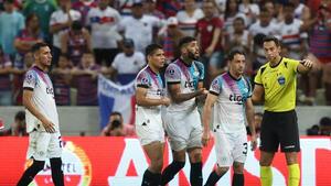 Iván Piris pide disculpas