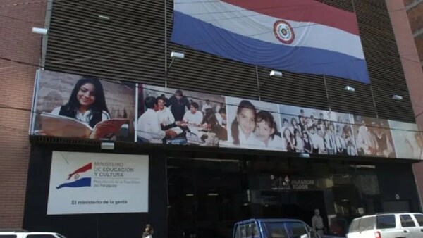 MEC ARRASTRA MILLONARIO DÉFICIT EN ALIMENTACIÓN ESCOLAR POR PROYECTO QUE DEROGA ACUERDO CON UE