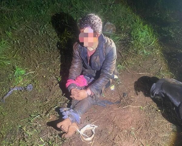 Vecinos golpean, maniatan y balean a un presunto ladrón domiciliario - ABC en el Este - ABC Color