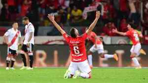 Internacional elimina a River en los penales