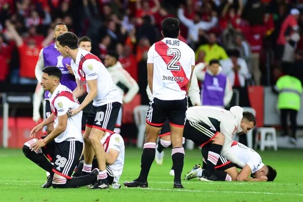 Robert Rojas: del gol salvador al penal al travesaño en la tanda - Fútbol Internacional - ABC Color