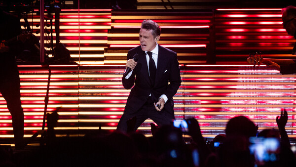 Diario HOY | ¿Es Luis Miguel o es su doble? La divertida teoría sobre sus conciertos en Argentina