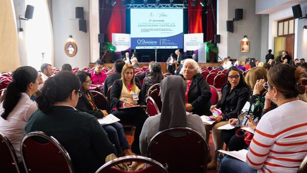 Con talleres continúa la Tercera Jornada del I Congreso de Educación Católica - Portal Digital Cáritas Universidad Católica