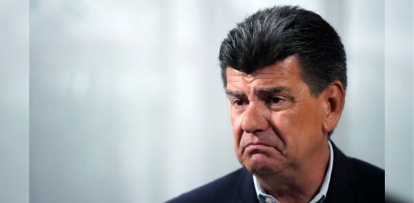 Efra铆n Alegre pide al ente electoral anular su destituci贸n como l铆der del partido liberal - Revista PLUS