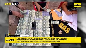 Video: admiten imputación por tráfico de influencia contra el esposo de la jueza Norma Salomón - ABC Noticias - ABC Color