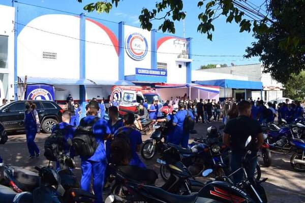 Clínicas de la Universidad Central del Paraguay atienden nuevamente en el reinicio de sus actividades - Radio Imperio 106.7 FM